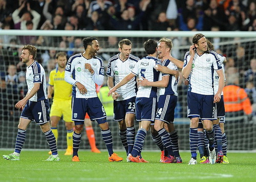 West Brom vui mừng với việc đánh bại tân vô địch Chelsea