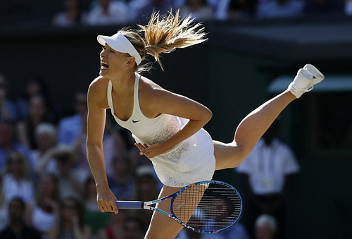 Sharapova thất bại ở b&aacute;n kết Wimbledon 2015