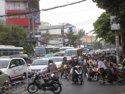 Ùn tắc giao thông nghiêm trọng