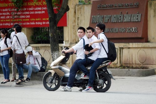 Xử lý nghiêm học sinh vi phạm giao thông