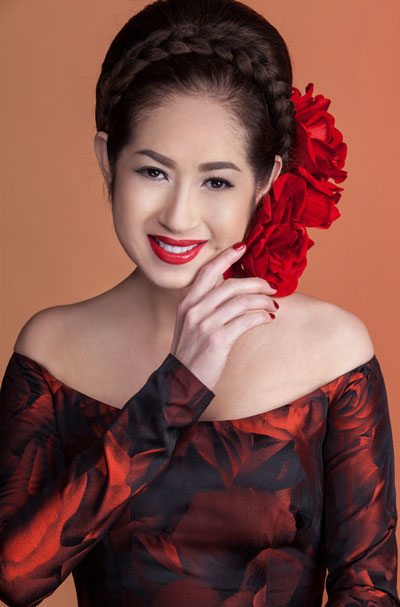 Ca sĩ Ý Lan Ảnh: Trân Châu