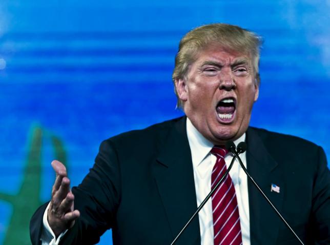 Ông Trump xen vào vụ Mỹ "nộp tiền" cho Iran