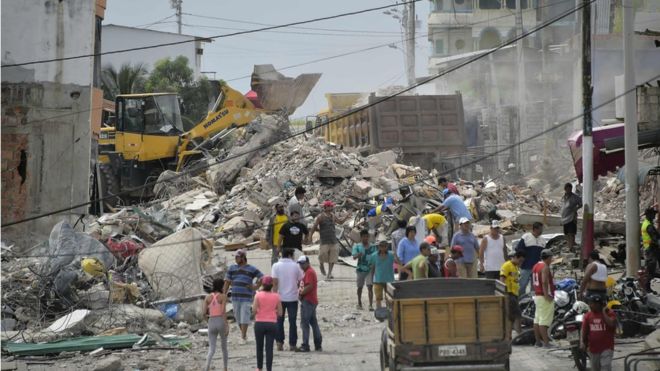 Động đất Ecuador: Số người chết tăng lên 413 người