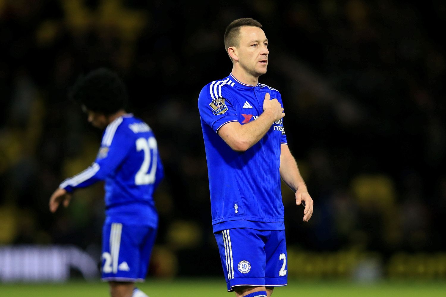 Terry tranh cãi nảy lửa với ban lãnh đạo Chelsea
