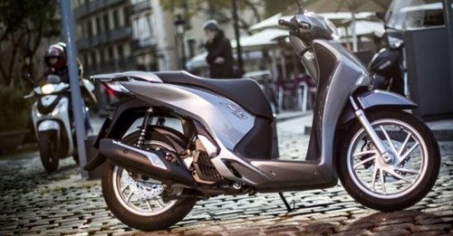 Cuối năm mua xe máy coi chừng bị đẩy giá