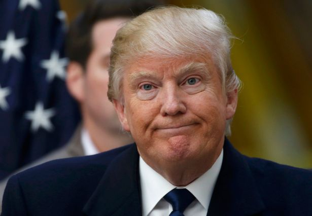 Donald Trump phủ nhận cưỡng hiếp thiếu nữ