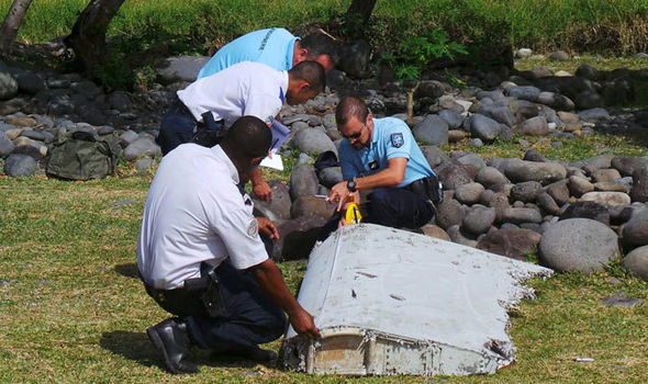 Vụ MH370: Tốn 130 triệu USD cho những mảnh vỡ "giả"?