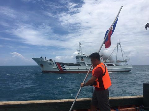 Công dân Philippines, Mỹ tới biển Đông phản đối Trung Quốc