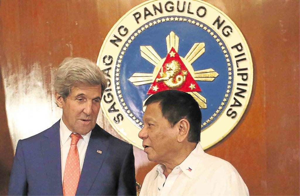 Philippines kiên quyết dựa vào phán quyết PCA