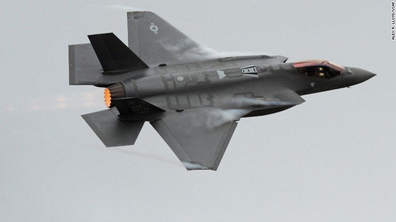 Mỹ: “Tia chớp” F-35A sẵn sàng xuất kích