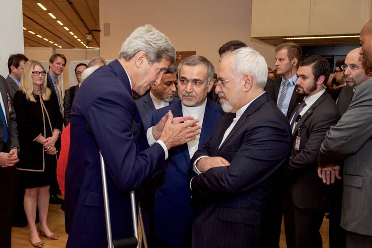 Mỹ đổi 400 triệu USD lấy 4 tù nhân ở Iran?