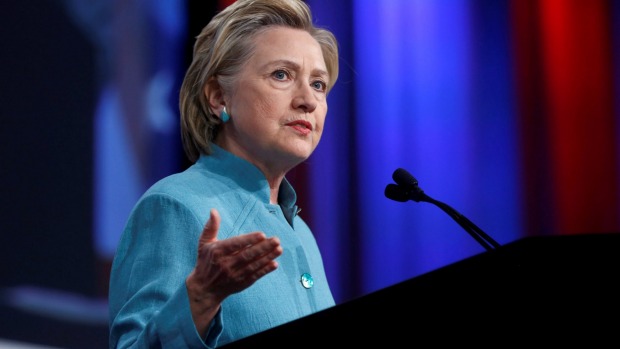Ông Trump: Bà Clinton là người bất ổn