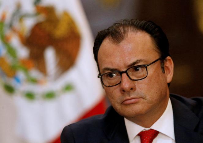 Ông Trump làm bộ trưởng Mexico mất chức