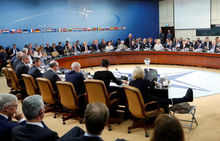 NATO tăng cường lực lượng sát biên giới Nga