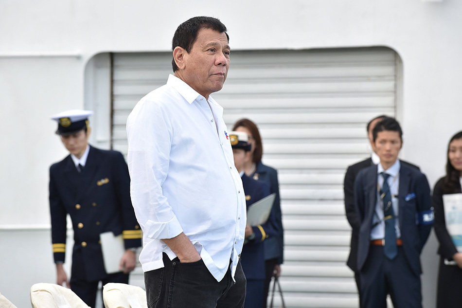 Tổng thống Duterte được khuyên thăm Mỹ