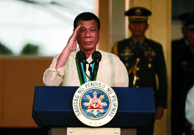 Philippines phản ứng lời kêu gọi điều tra ông Duterte
