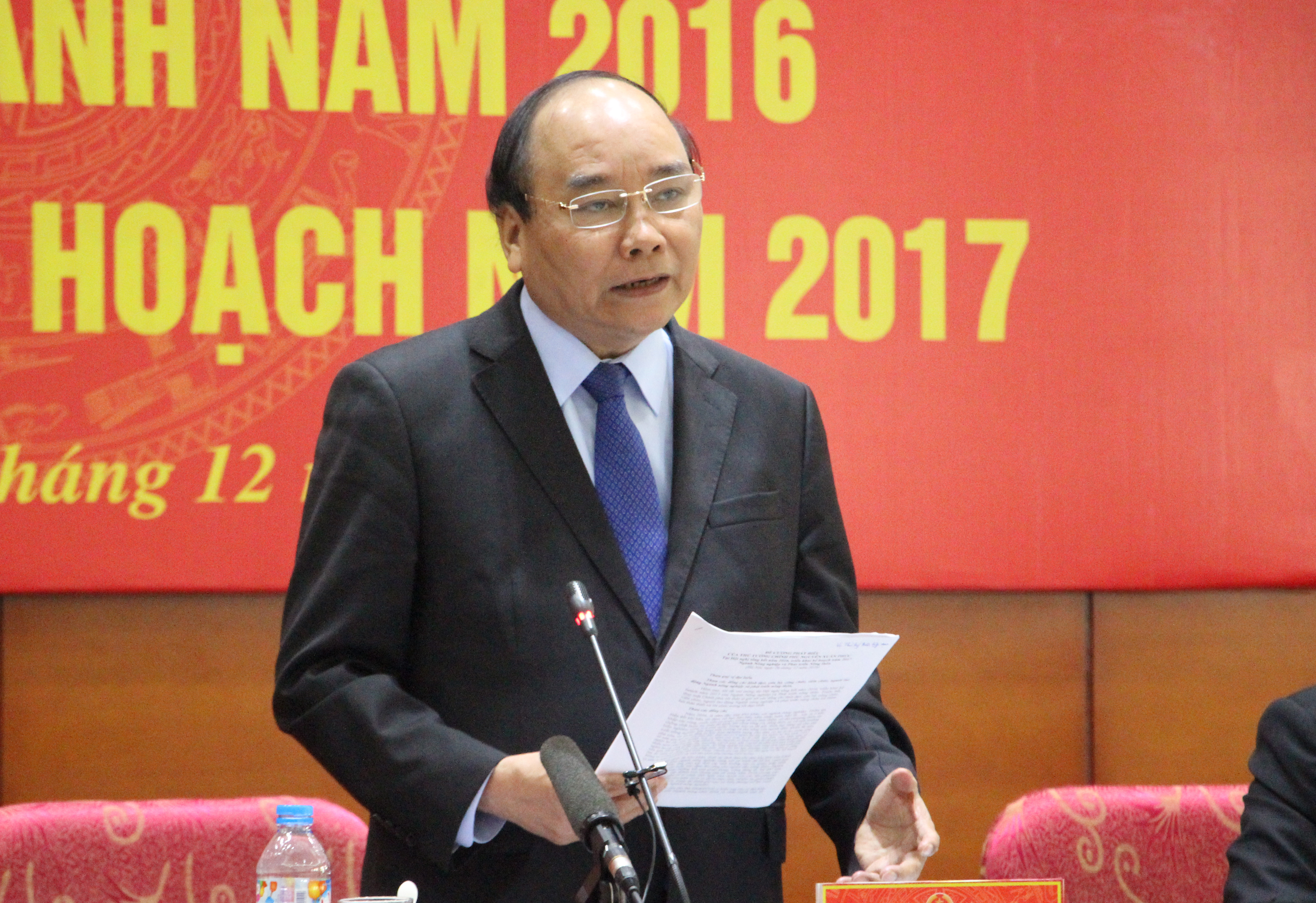 Thủ tướng: Làm cái gì cũng phải nghĩ đến dân