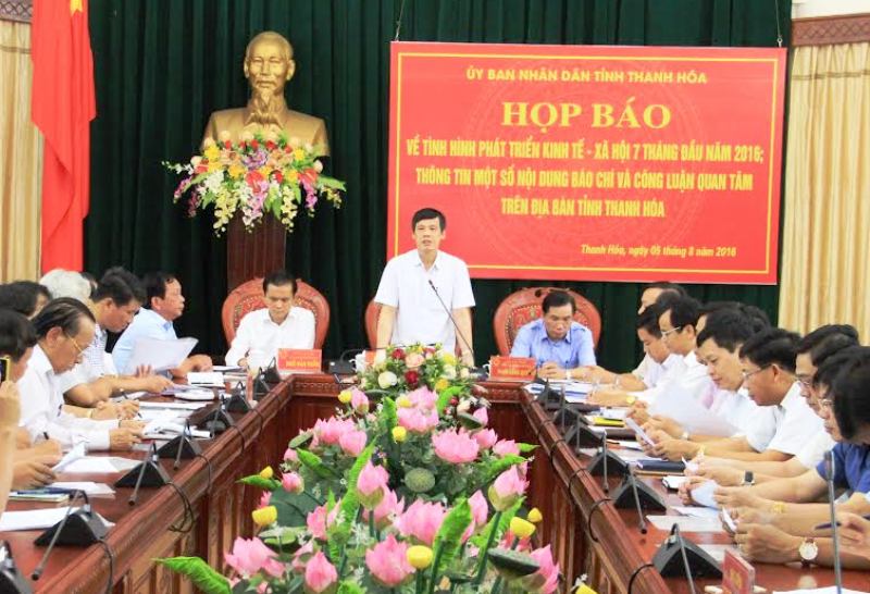 Chủ tịch Thanh Hóa: Cấm mang quà đến chúc Tết cấp trên