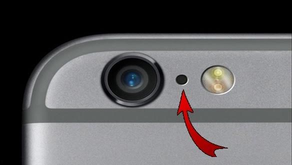 Bí ẩn lỗ đen giữa camera và đèn flash của iPhone