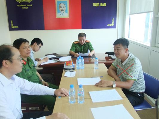 Lừa đảo 30 tỉ đồng, can phạm Trung Quốc sang Việt Nam làm giám đốc