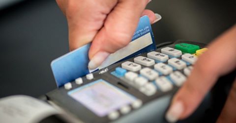 Công an vào cuộc vụ bữa ăn gần 700 triệu đồng