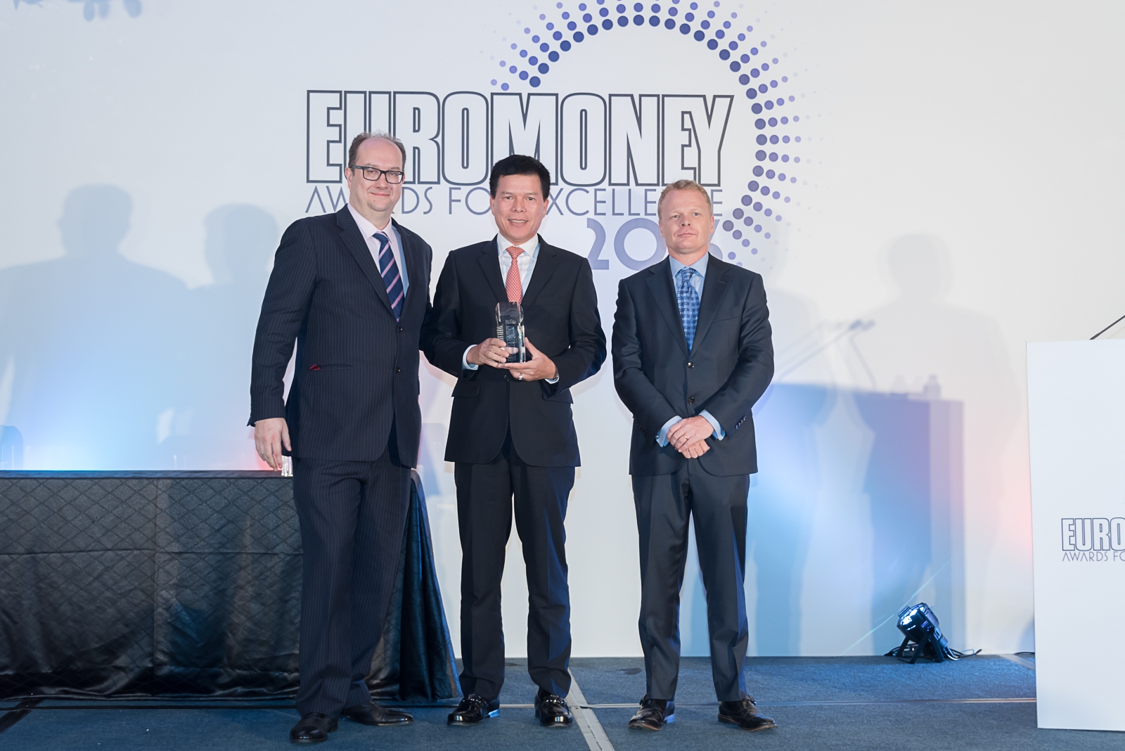 Euromoney tôn vinh Vietcombank