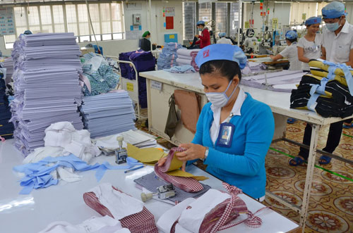 Dệt may sẽ rơi vào tay nước ngoài?