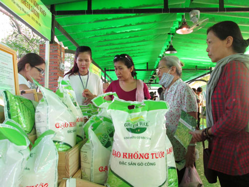 Tìm vốn cho khởi nghiệp đã khó, tìm vốn đầu tư cho nông nghiệp càng khó hơn nhiều lần vì mức độ rủi ro cao Ảnh: NGỌC ÁNH