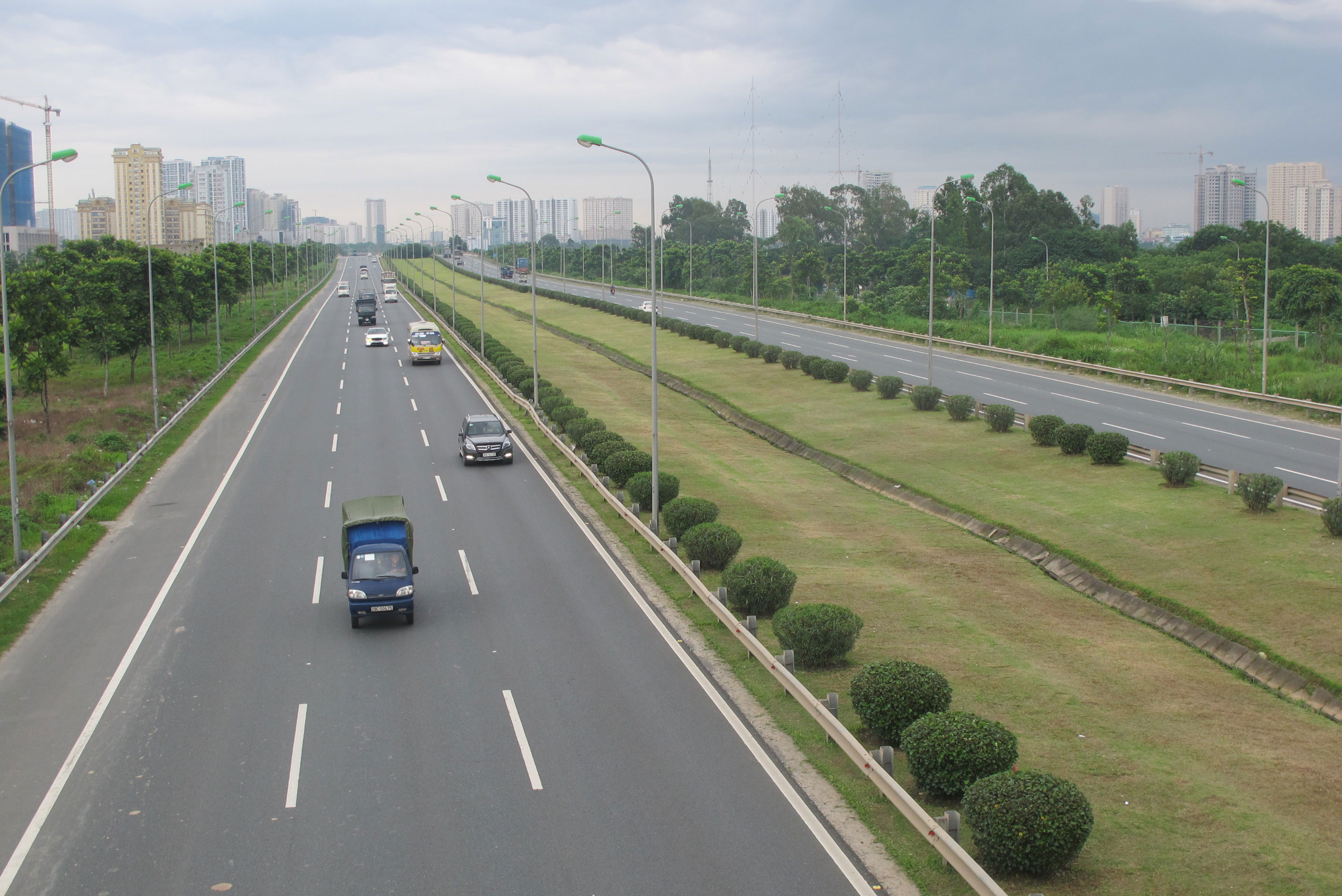 Quyết chặn nhà đầu tư xí phần