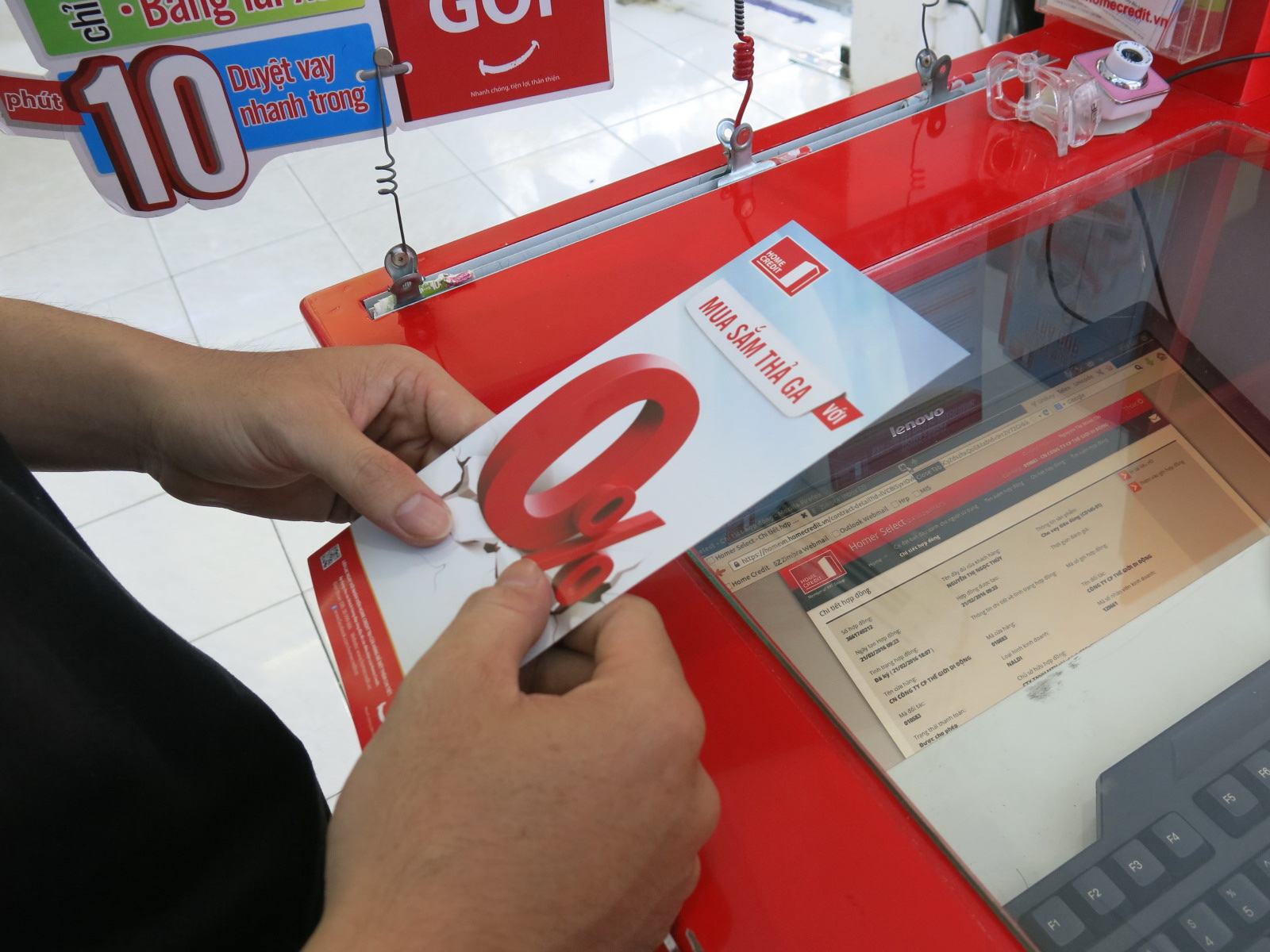 Lãi suất 0% chiếm lĩnh thị trường cho vay tiêu dùng
