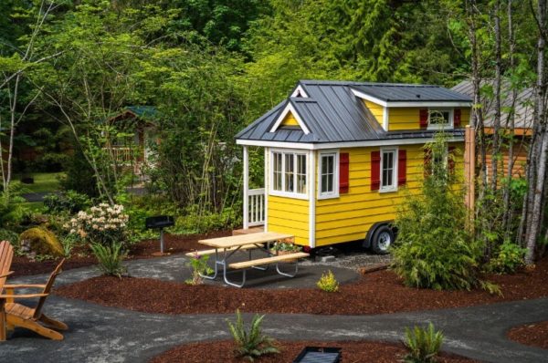 Mê mẩn với căn nhà 16m2 đẹp như cổ tích