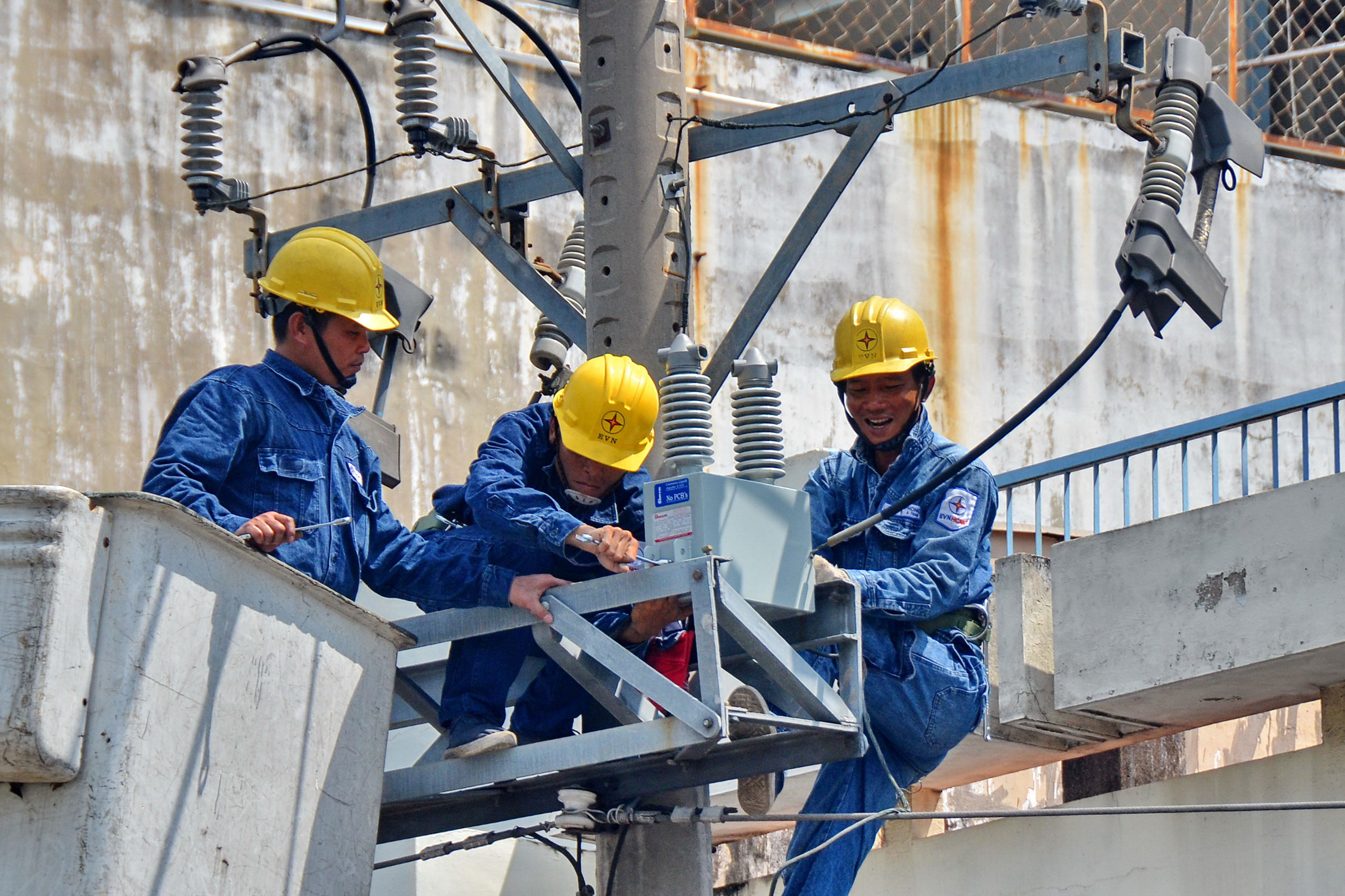 Ngành điện đối mặt áp lực đầu tư lớn