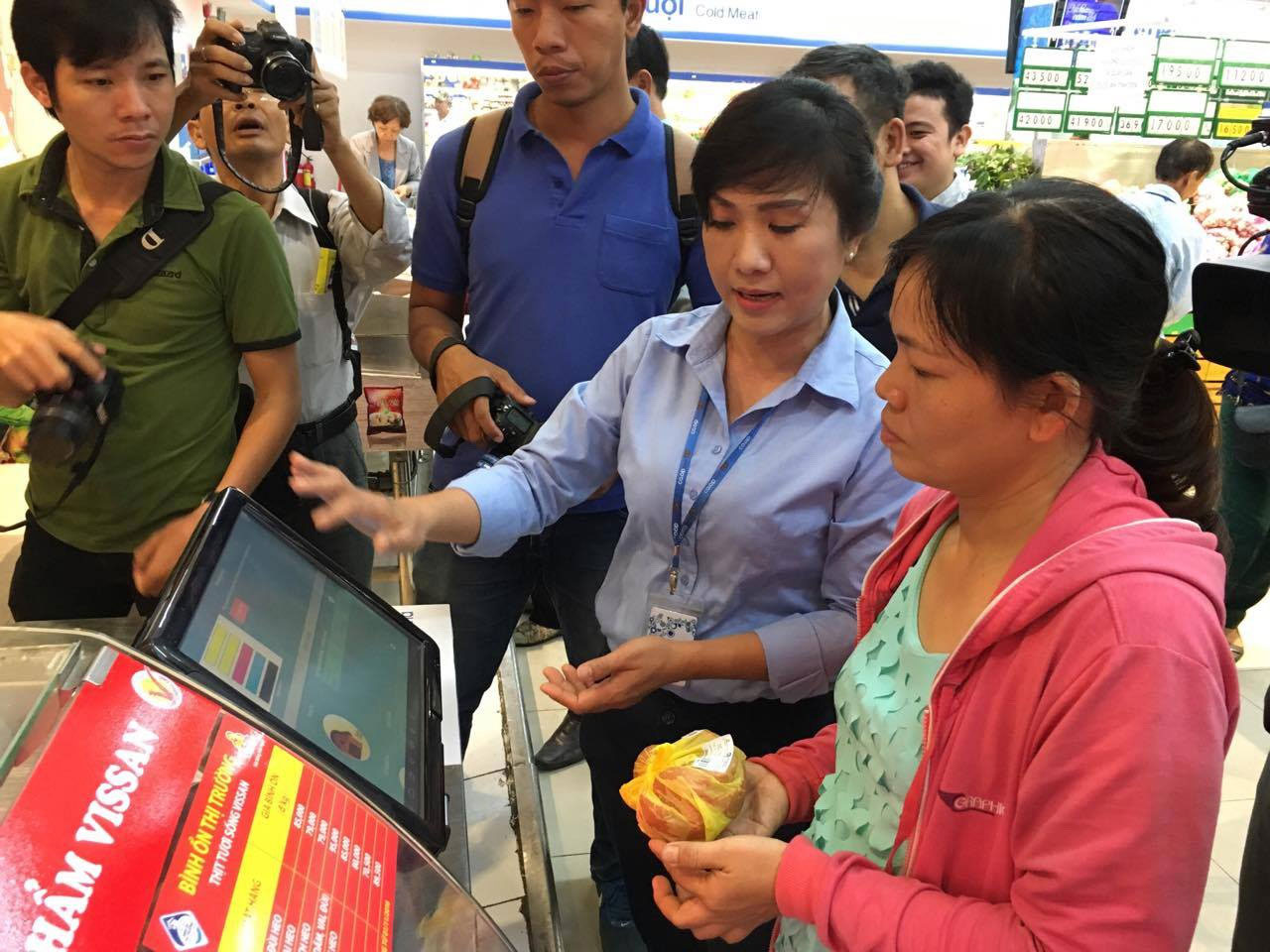 TP HCM: Thí điểm quản lý thịt heo bằng điện thoại thông minh