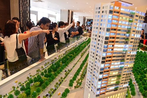Khách chuộng mua sỉ ở khu Đông TP HCM