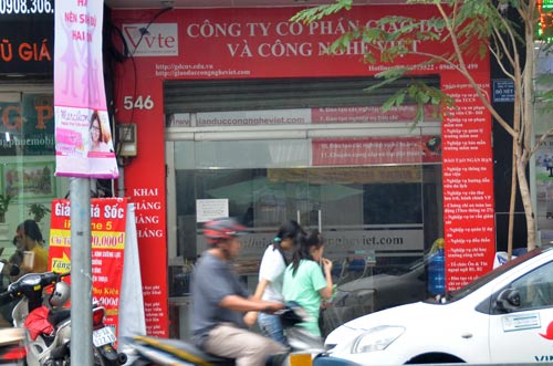 Đào tạo nghiệp vụ sư phạm tràn lan