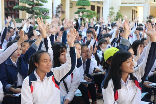 Chương trình “Đưa trường học đến thí sinh” tại Quảng Nam, Quảng Ngãi
