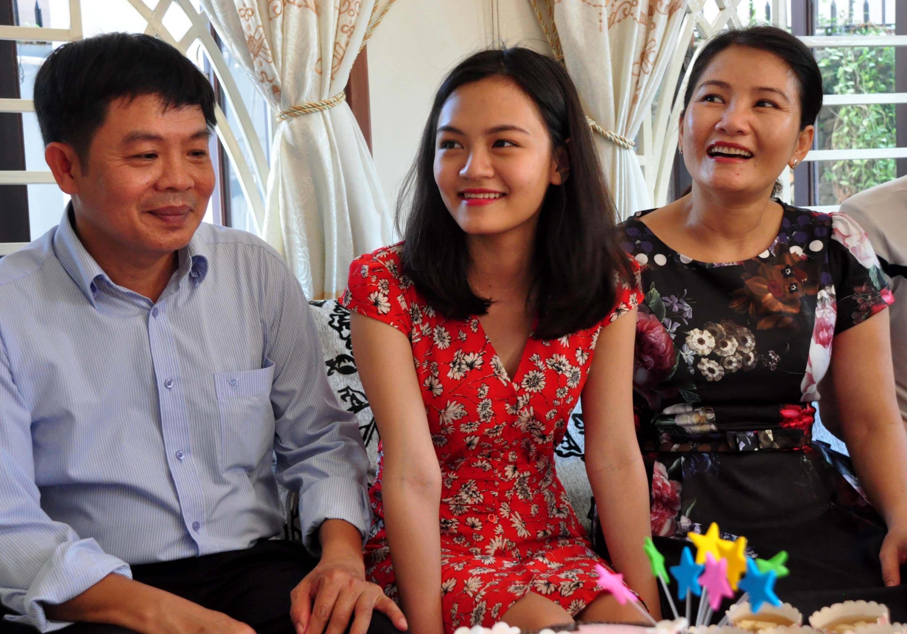 Cô gái Việt trúng tuyển 12 trường đại học ở Mỹ