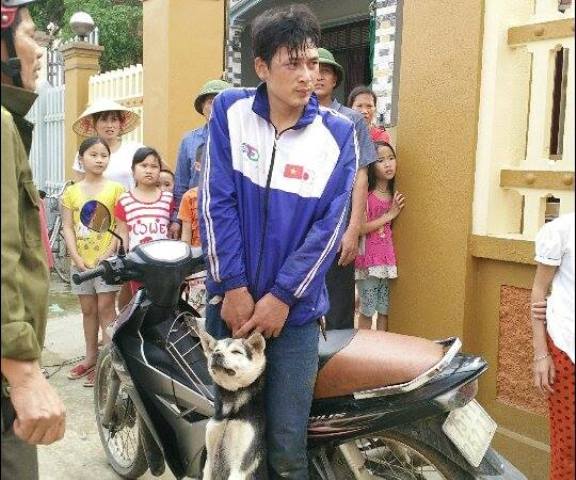 Trộm chó dùng gạch đập vào đầu chủ nhà