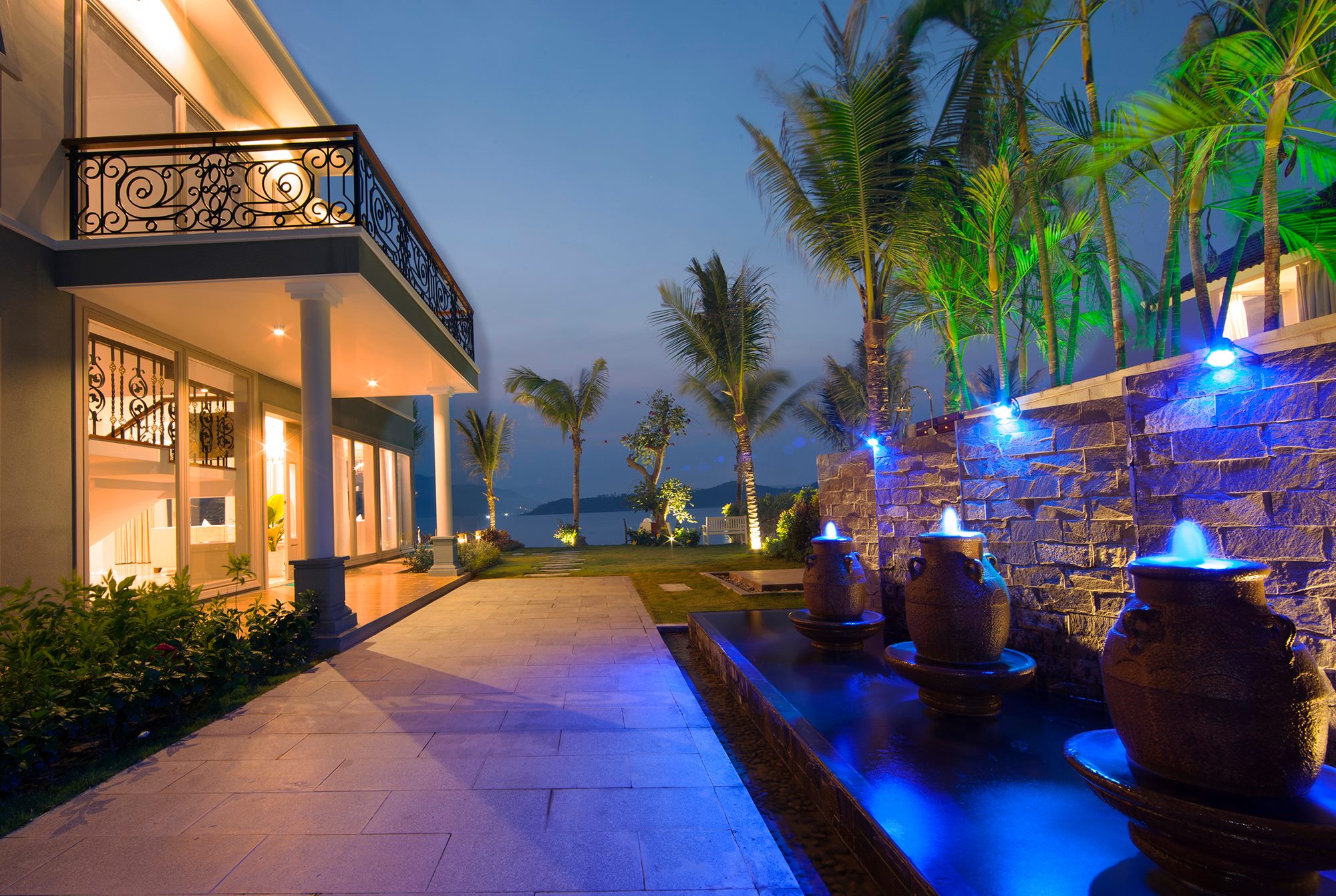 Khai trương cụm biệt thự Sunset ở Hòn Tằm