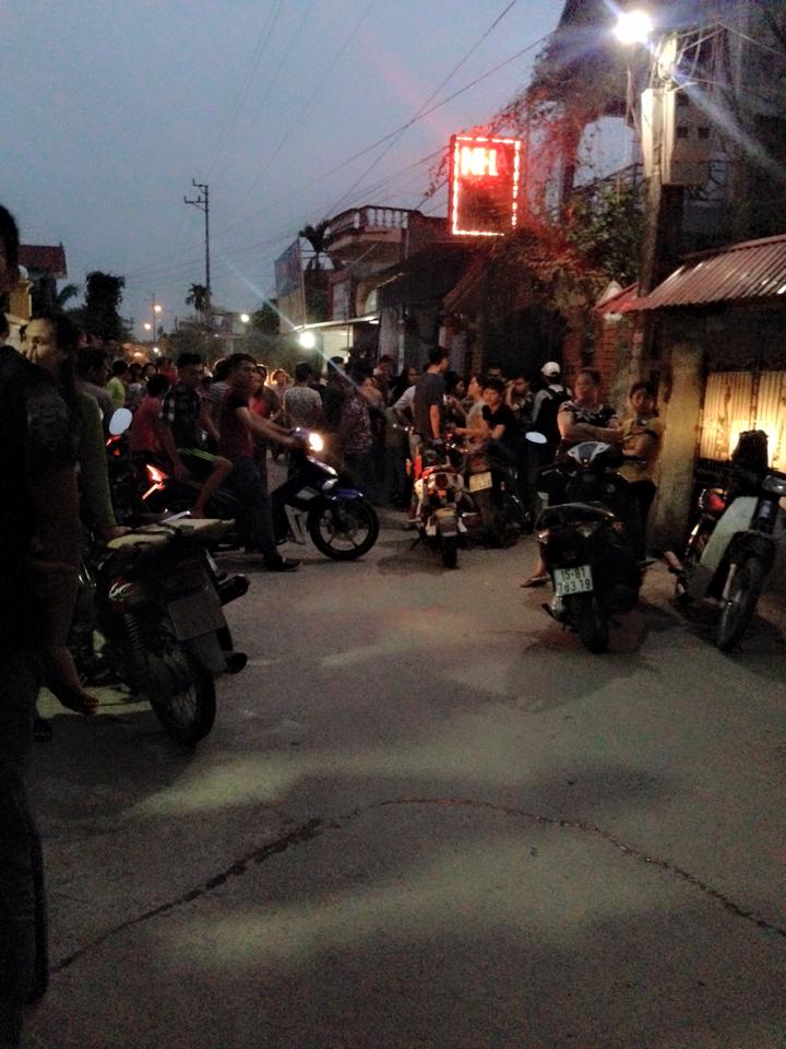 Đến thuê phòng nghỉ, chết trong tư thế treo cổ