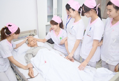 76 điều dưỡng viên sẽ sang Đức vào tháng 10