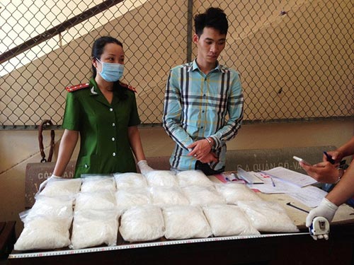 Triệt phá một đường dây ma túy lớn