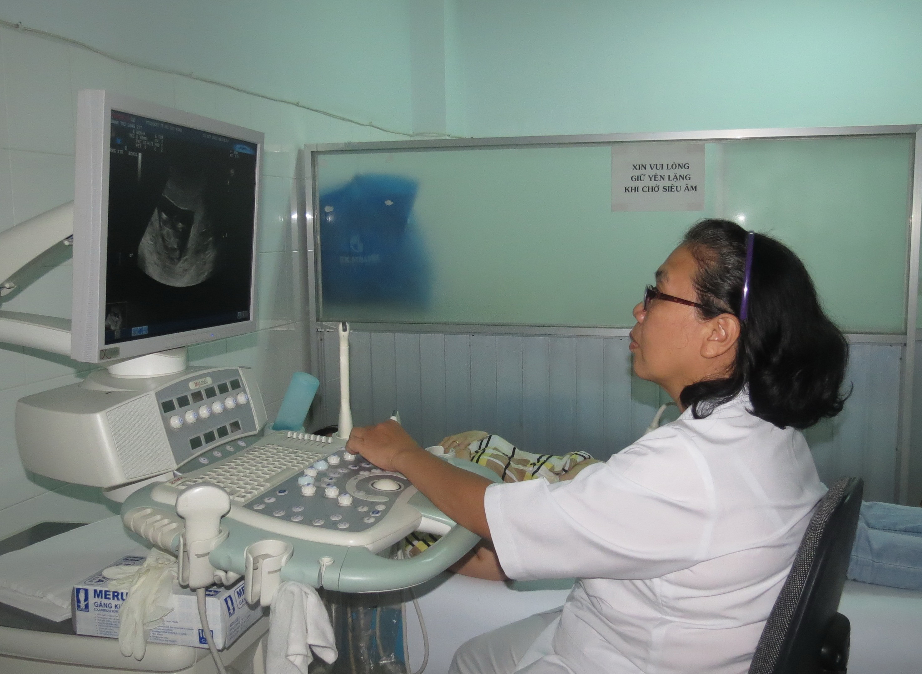 Bà bầu U50: Vui mà lo!