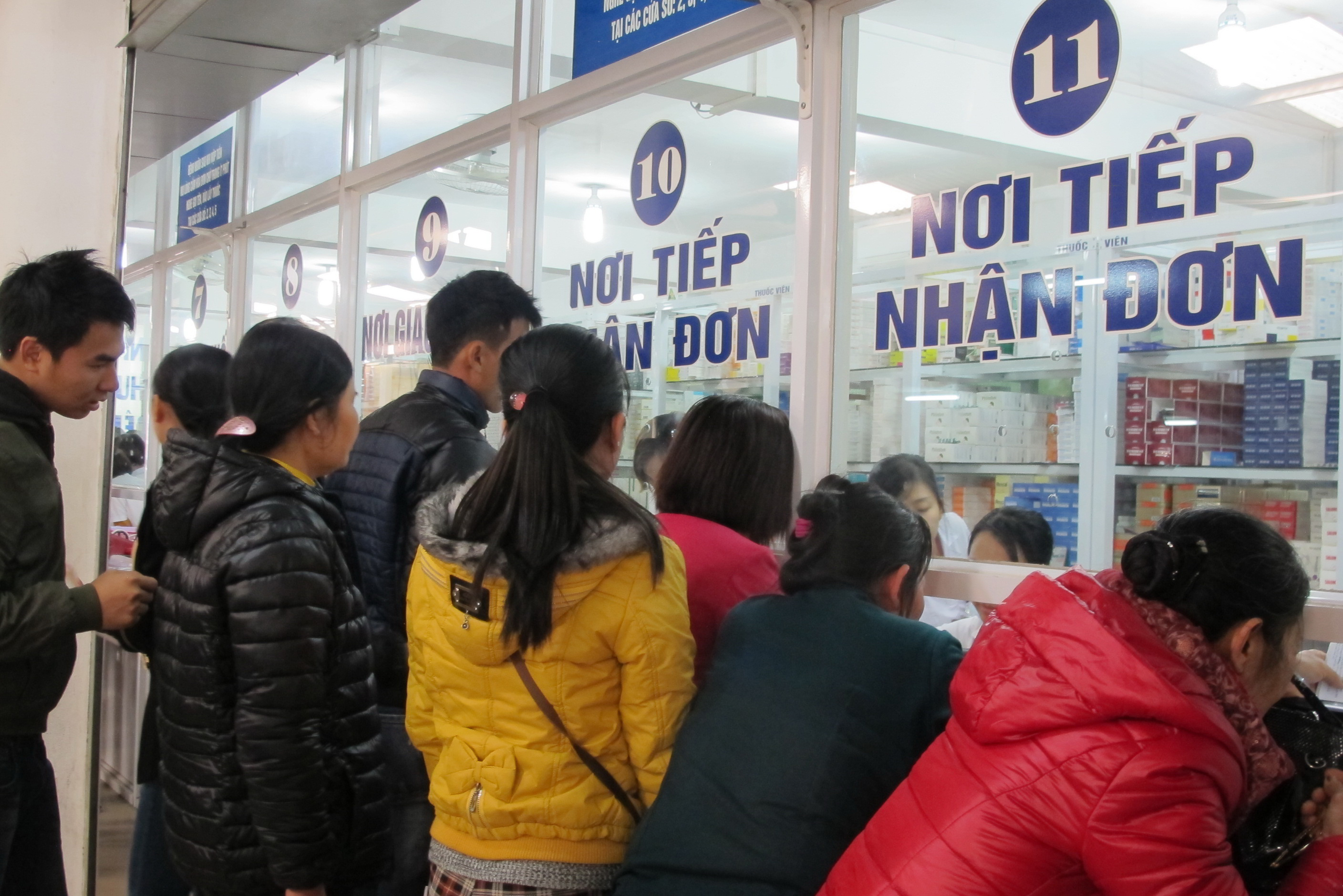 Thực phẩm chức năng: Cấm vẫn kê đơn