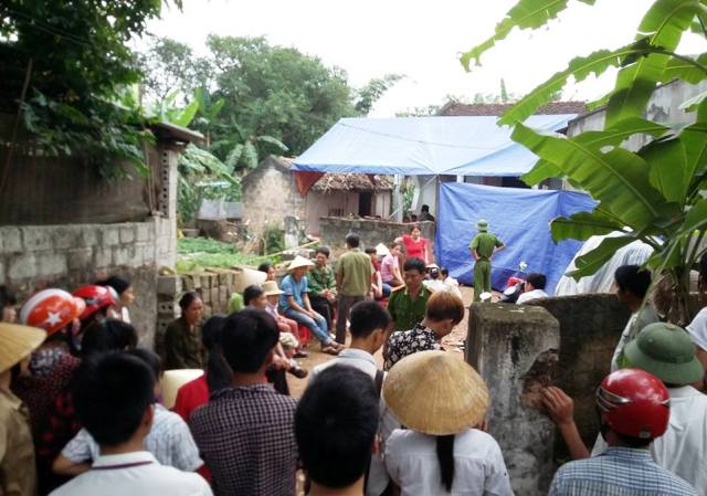 Chồng bất ngờ đâm chết vợ khi đang ngủ trưa