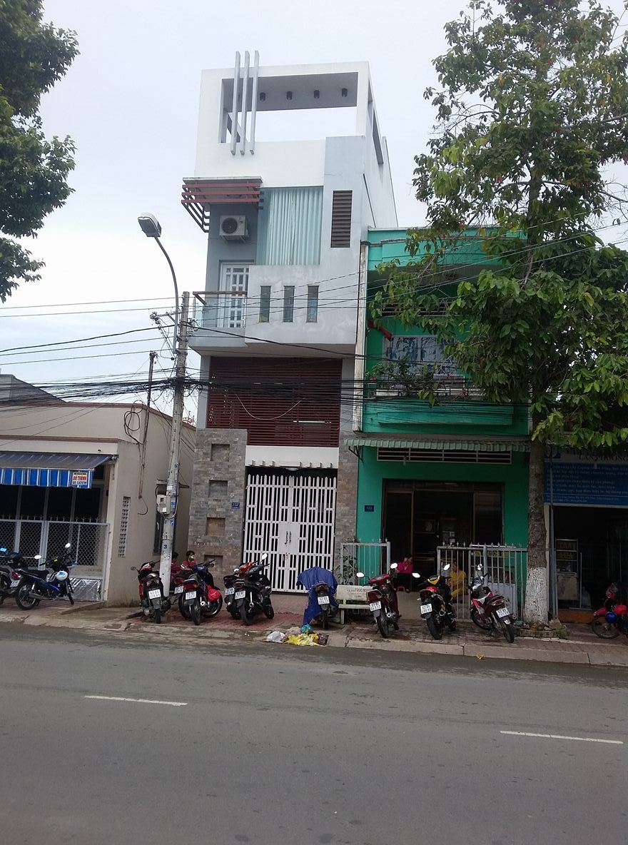 Nhà lầu kiên cố vẫn bị trộm khoắng 800 triệu đồng