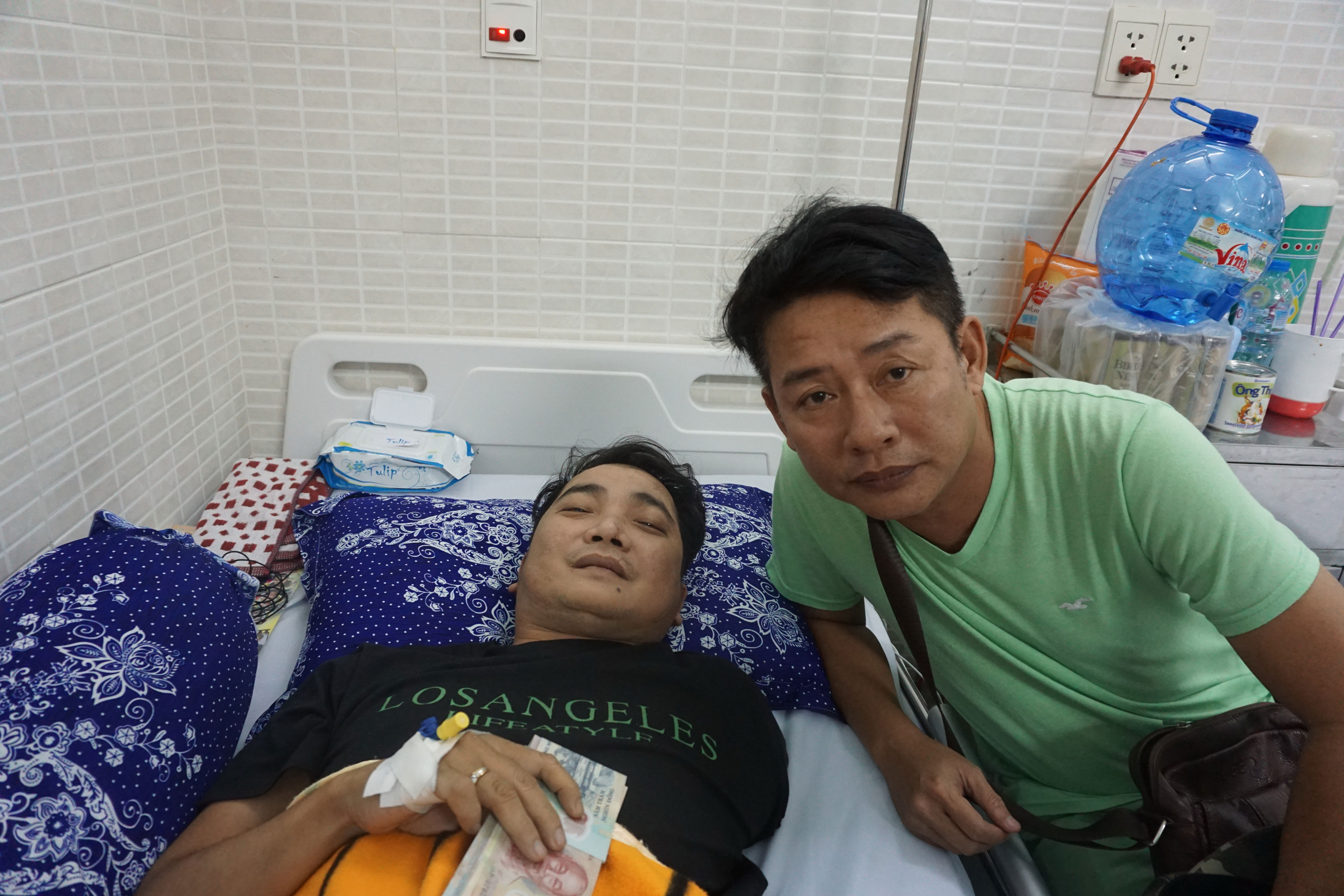 Hơn 100 triệu đồng giúp ca sĩ Nhật Linh