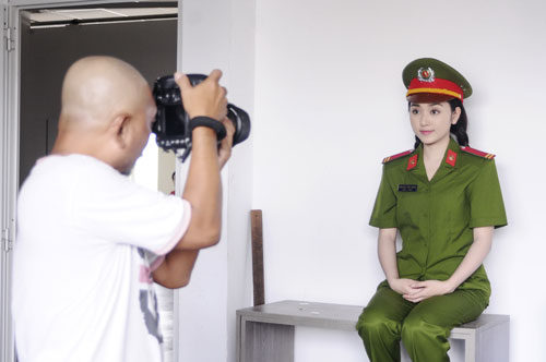 Viết nhật ký đoàn phim bằng ống kính: Đam mê và nhiệt huyết