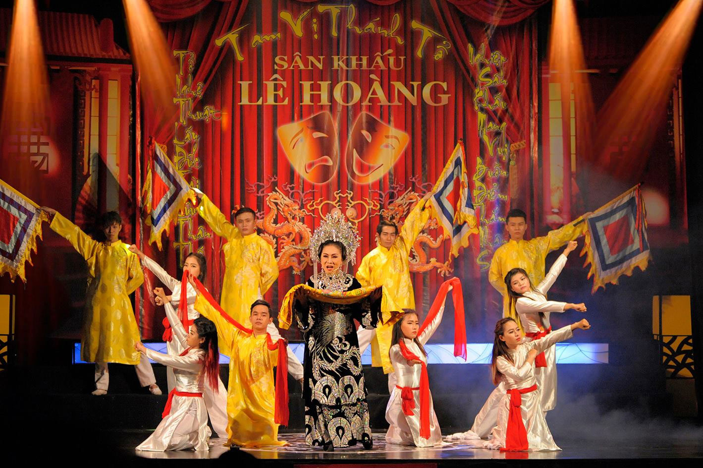 Nghệ sĩ nỗ lực tìm điểm diễn cho cải lương