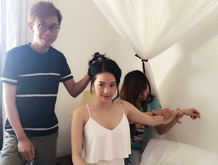 Giúp việc cho“sao”